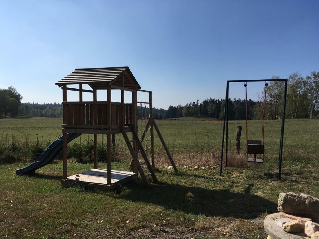 Hermanov 141 Jindrichovice Bagian luar foto